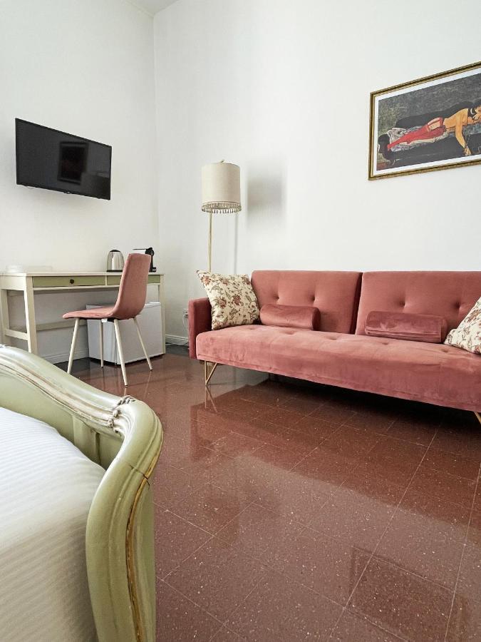 Isola - Smart Aparthotel Мессина Экстерьер фото